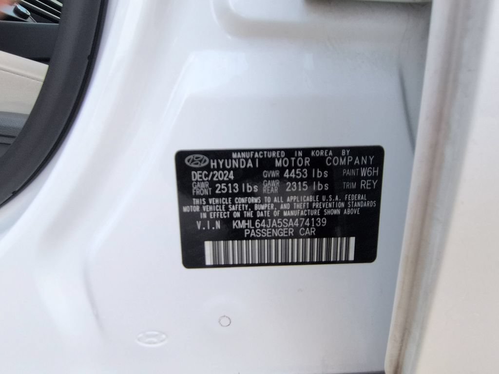 Used 2025 Hyundai Sonata SEL FWD image 35