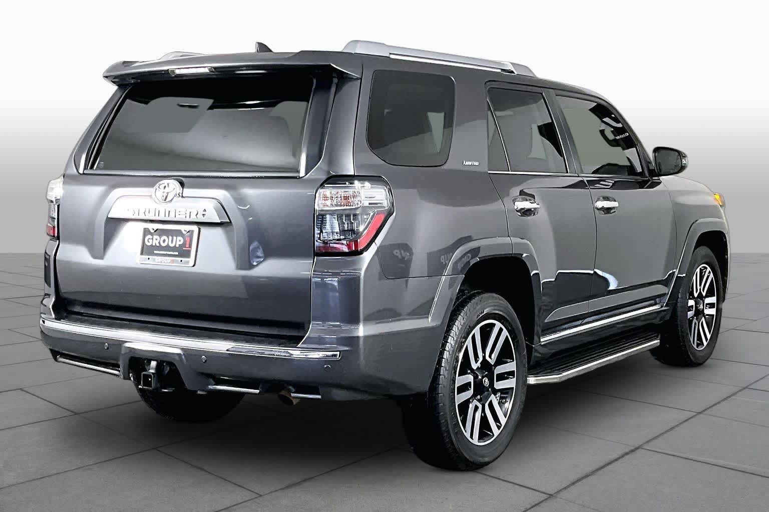 Used 2021 Toyota 4Runner Limited AWD/4WD image 13