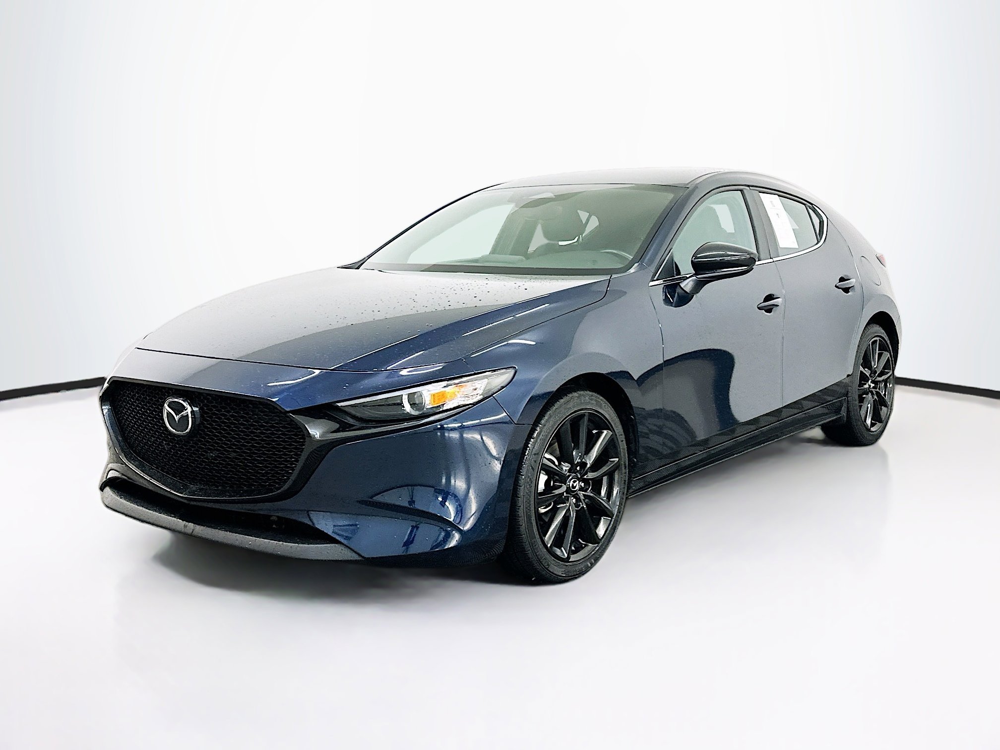 Used 2024 MAZDA MAZDA3 s image 3