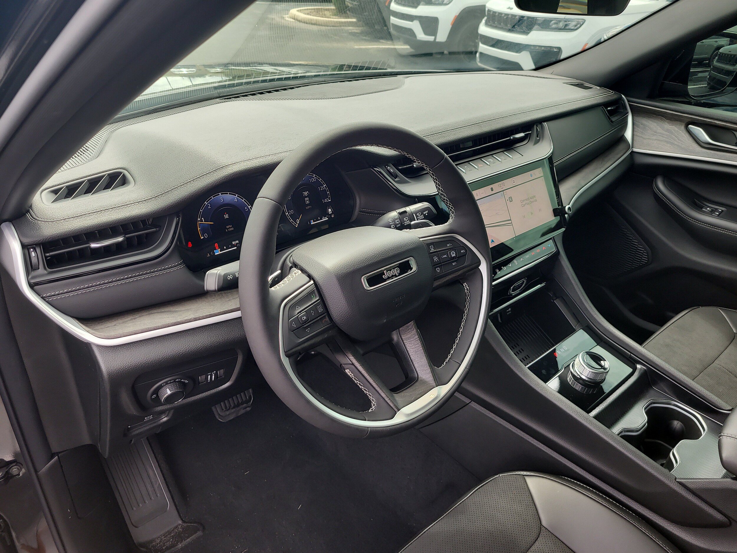 New 2026 Jeep Grand Cherokee Altitude RWD image 16