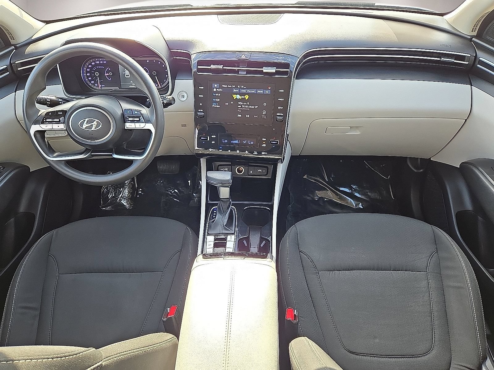 Used 2024 Hyundai Tucson SEL FWD image 17