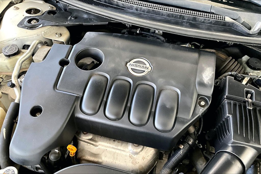 Used 2011 Nissan Altima 2.5 S FWD image 31