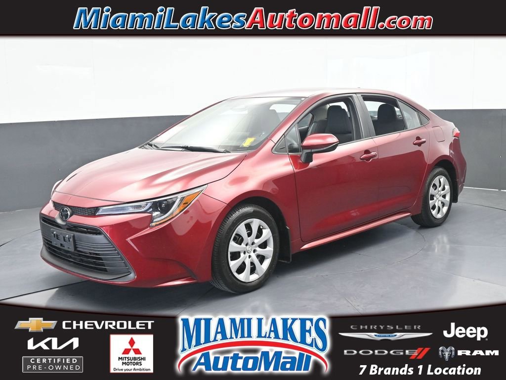 Used 2024 Toyota Corolla LE FWD image 1