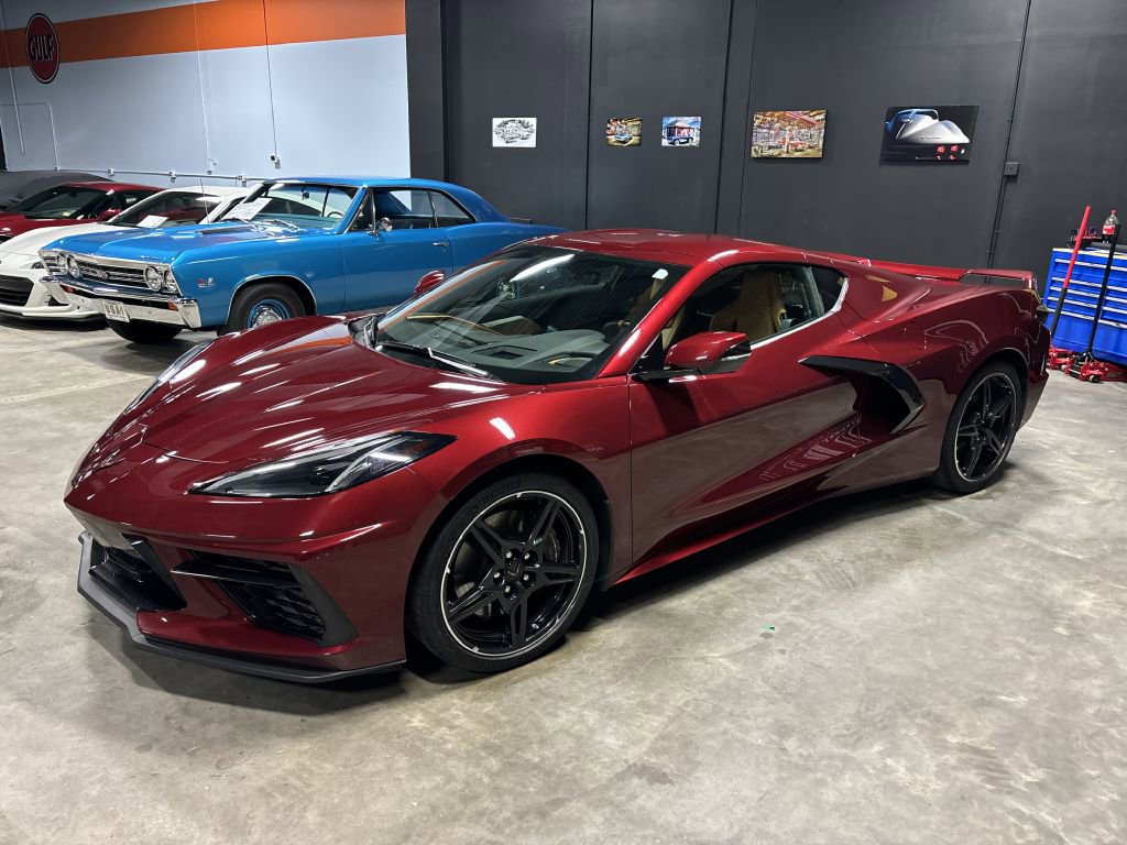 Used 2020 Chevrolet Corvette Stingray Preferred Cpe w/ 2LT Preferred Equipment Group image 4