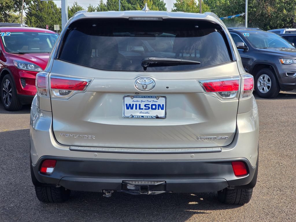 Used 2014 Toyota Highlander Limited AWD/4WD image 8