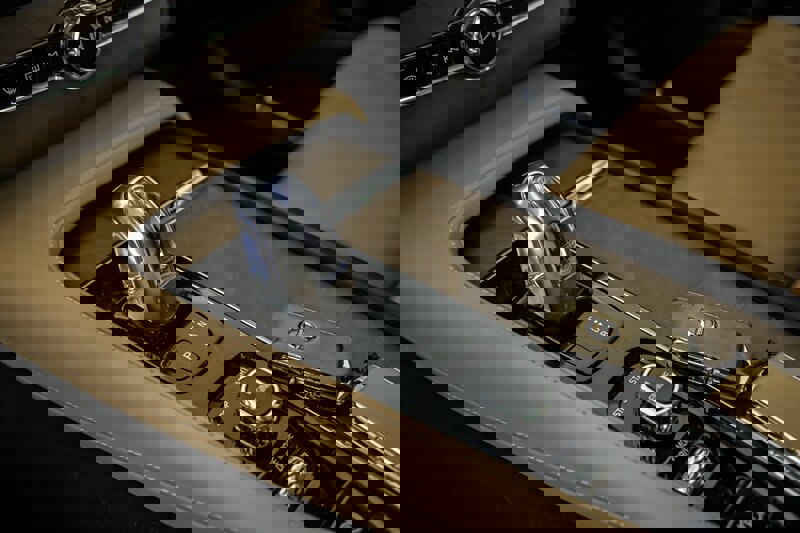 Used 2016 Volvo XC90 T8 Inscription image 34