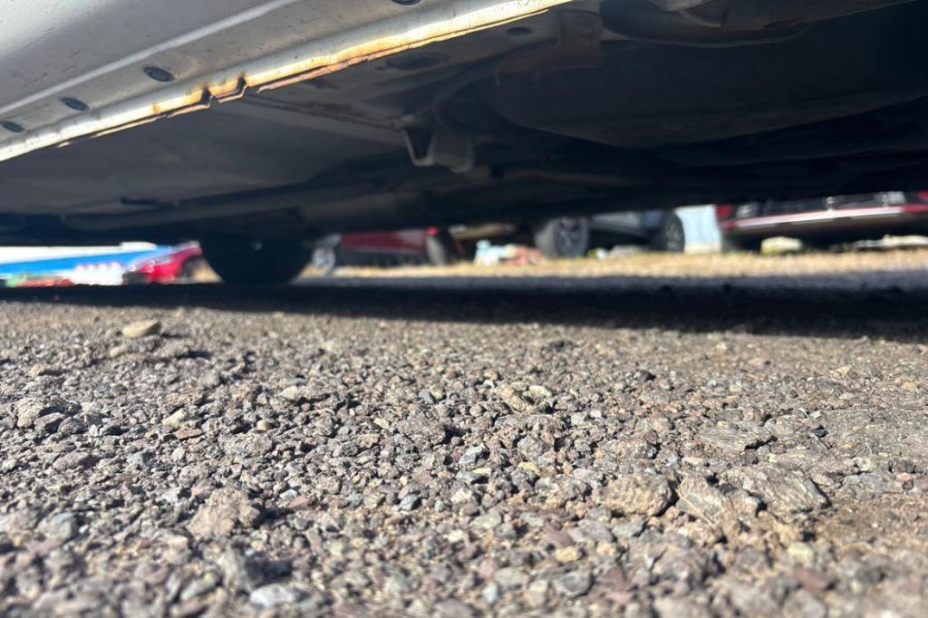 Used 2012 Nissan Versa SV image 9