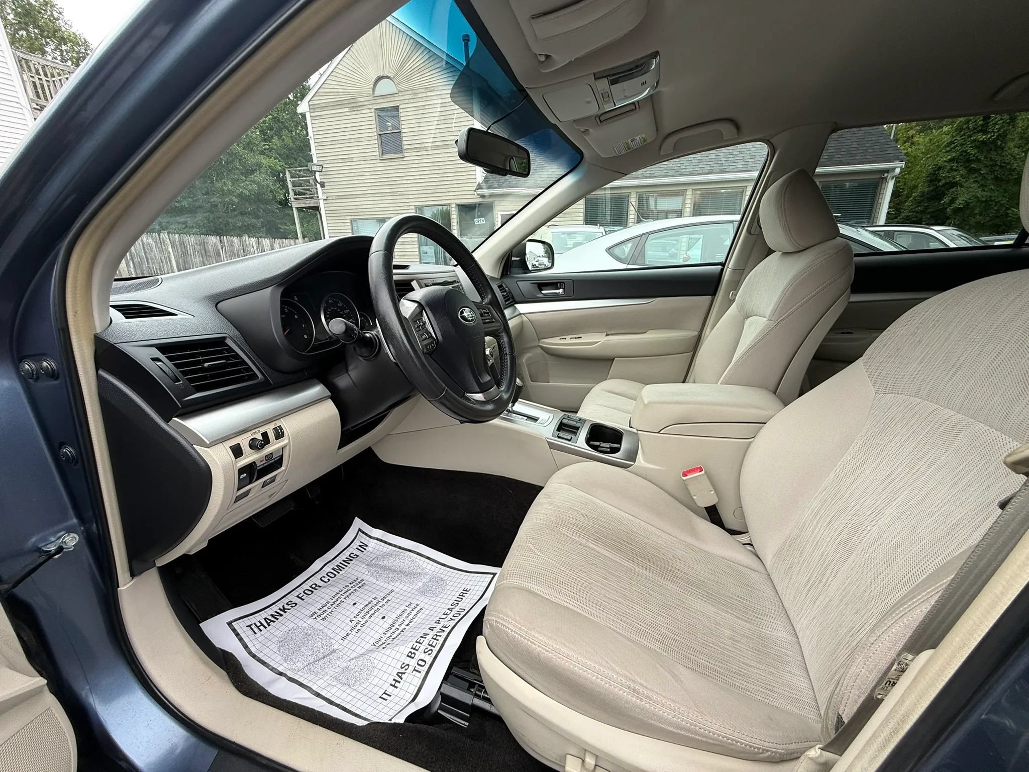 Used 2013 Subaru Outback 2.5i Premium w/ All-Weather Pkg AWD/4WD image 13