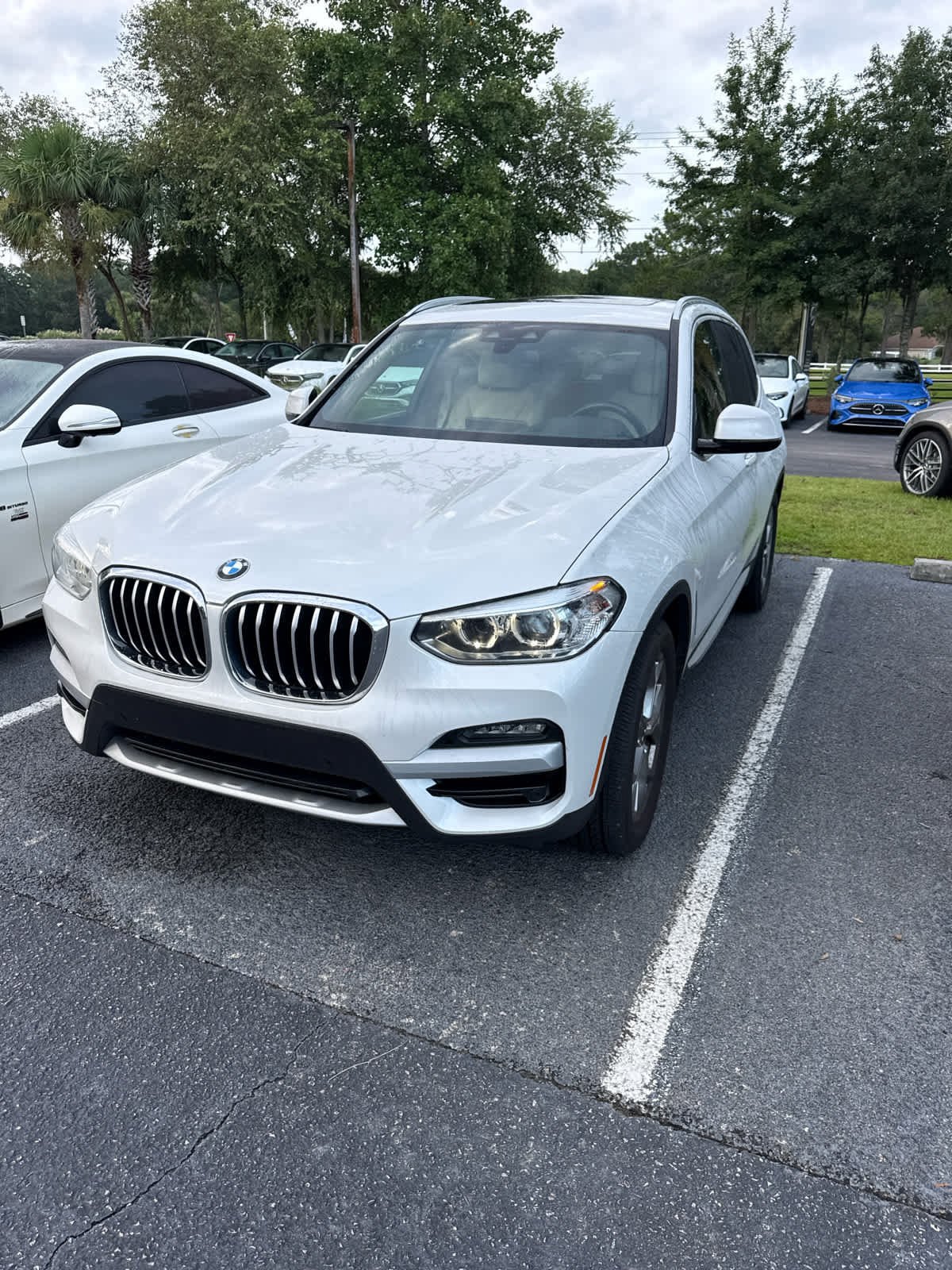 Used 2021 BMW X3 xDrive30i w/ Premium Package AWD/4WD image 4
