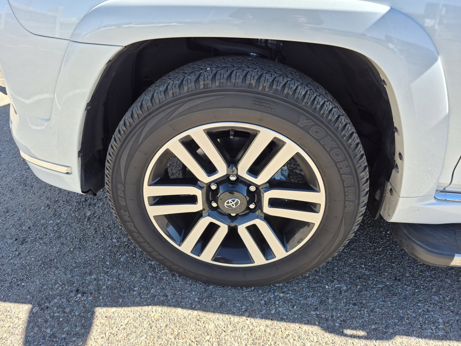 Used 2024 Toyota 4Runner Limited image 24