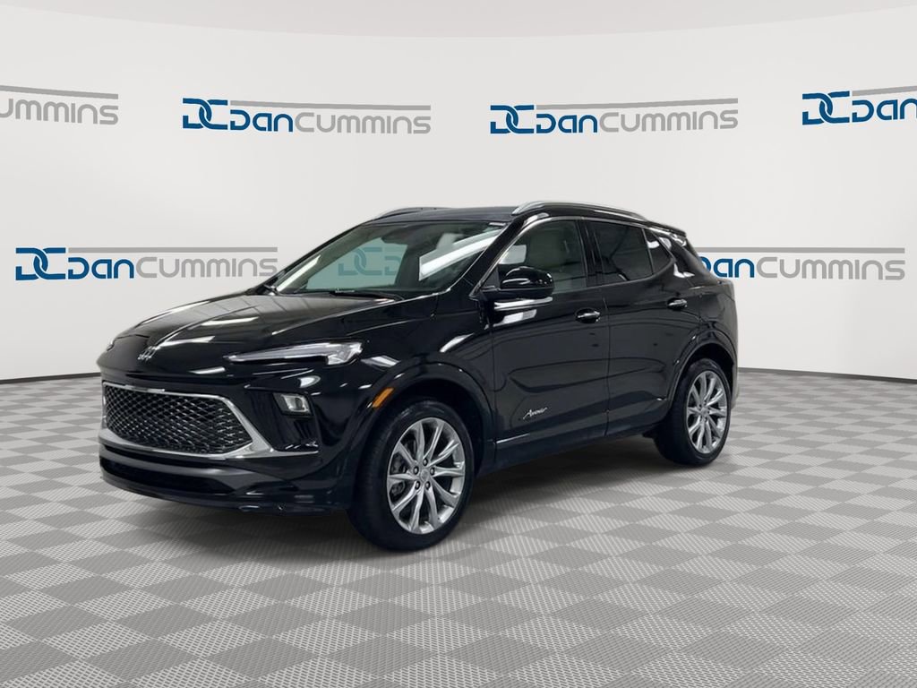 Used 2024 Buick Encore GX Avenir w/ Avenir Convenience Package image 4