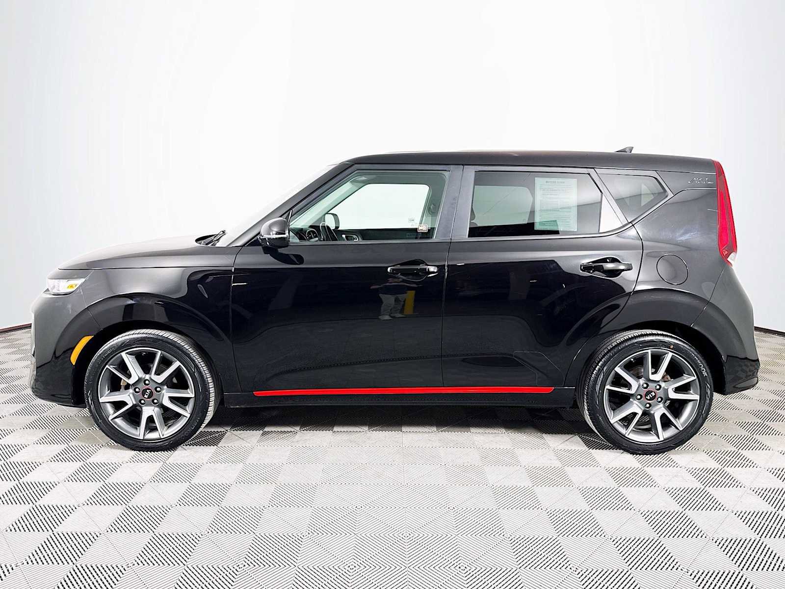 Used 2020 Kia Soul GT-Line image 8