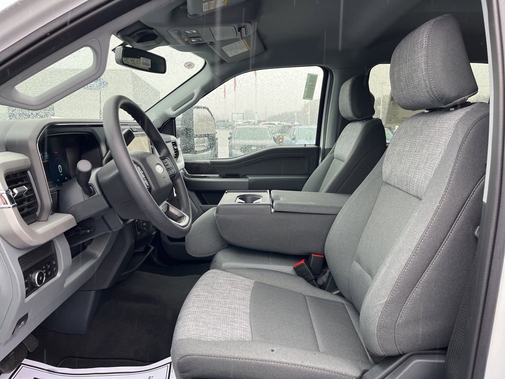 New 2026 Ford F250 XLT w/ XLT Premium Package image 13