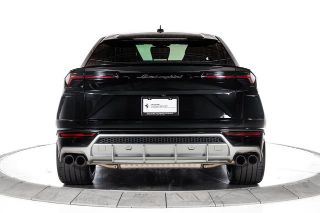 Used 2022 Lamborghini Urus AWD/4WD image 4