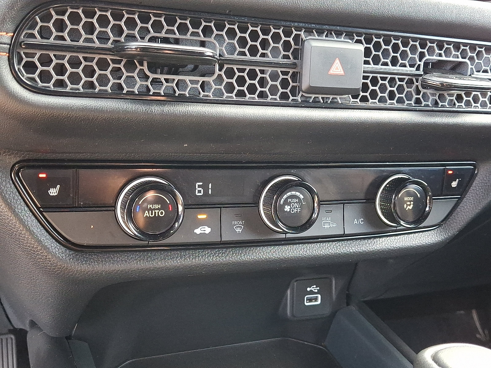 Used 2025 Honda HR-V Sport image 15