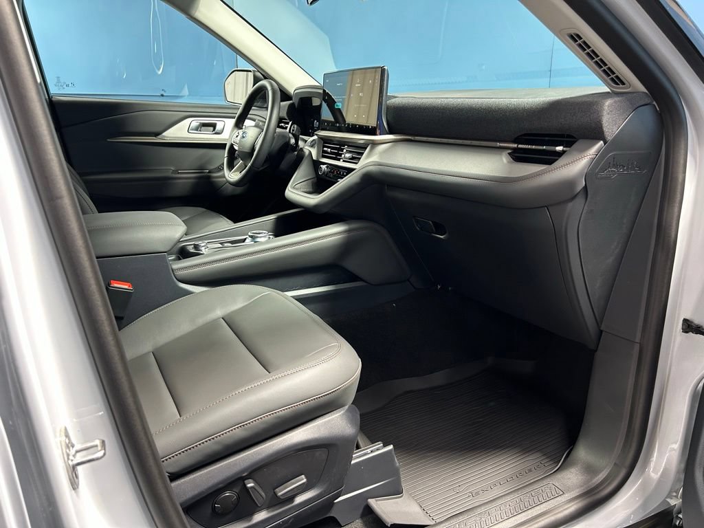 New 2026 Ford Explorer Active w/ Active Comfort Package AWD/4WD image 50
