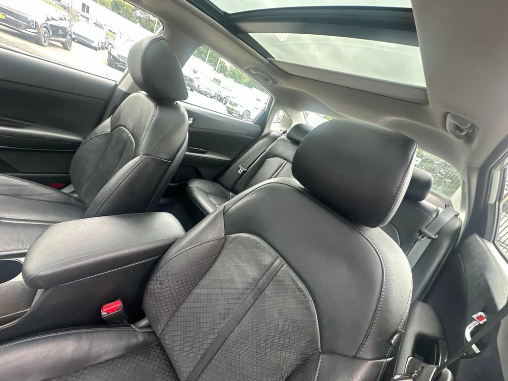 Used 2020 Kia Optima Premium FWD image 11