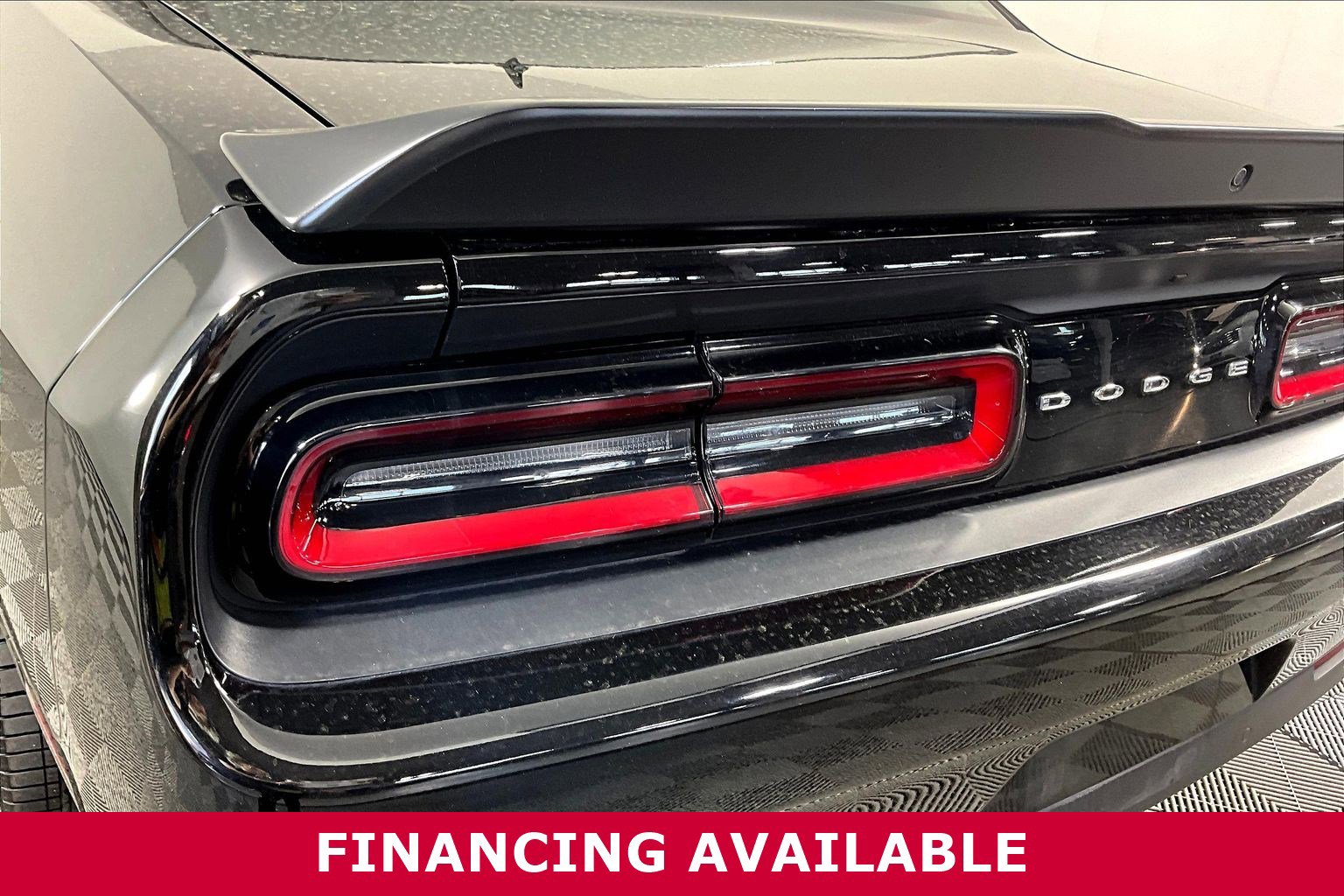 Used 2022 Dodge Challenger R/T Scat Pack w/ Driver Convenience Group RWD image 21