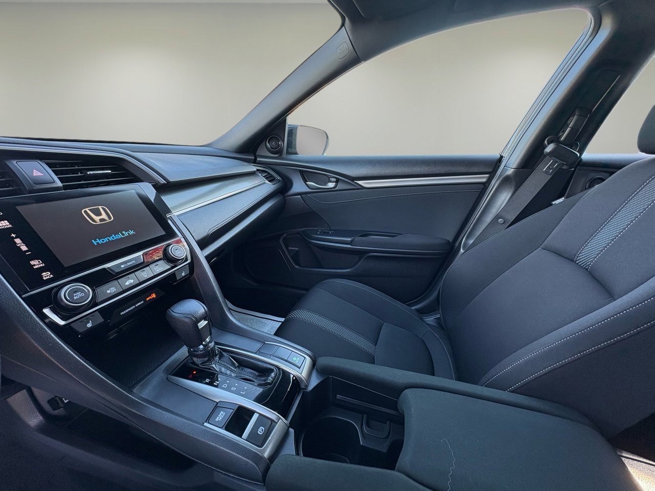 Used 2017 Honda Civic EX image 16