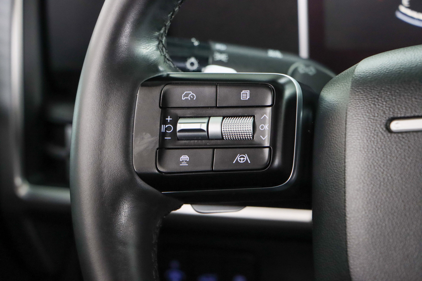 Used 2024 Hyundai Santa Fe SEL image 13