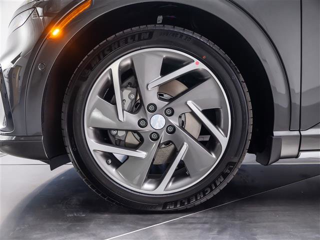 New 2026 Genesis GV60 Advance image 13