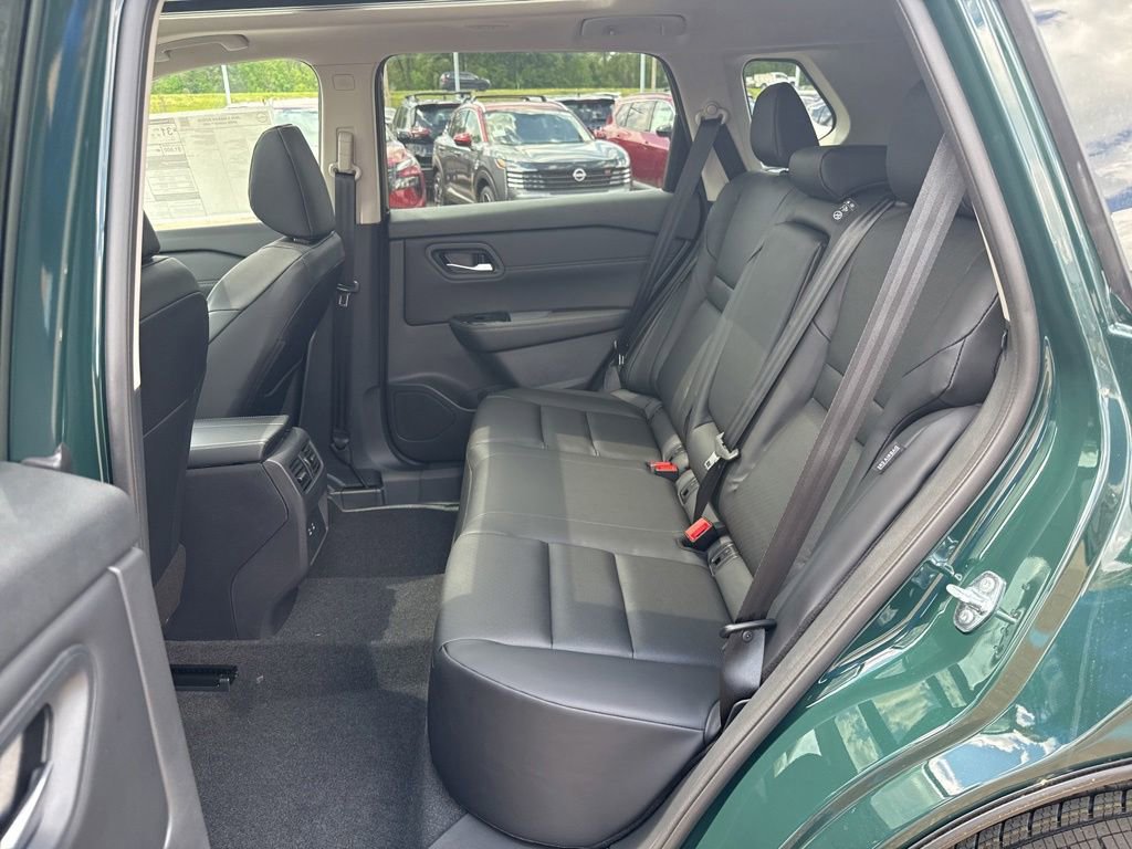 New 2026 Nissan Rogue SV AWD/4WD image 31