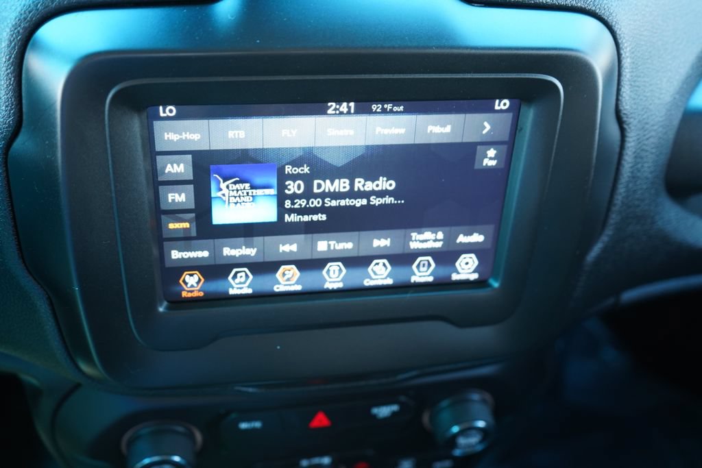 Used 2020 Jeep Renegade Trailhawk w/ Cold Weather Group AWD/4WD image 36