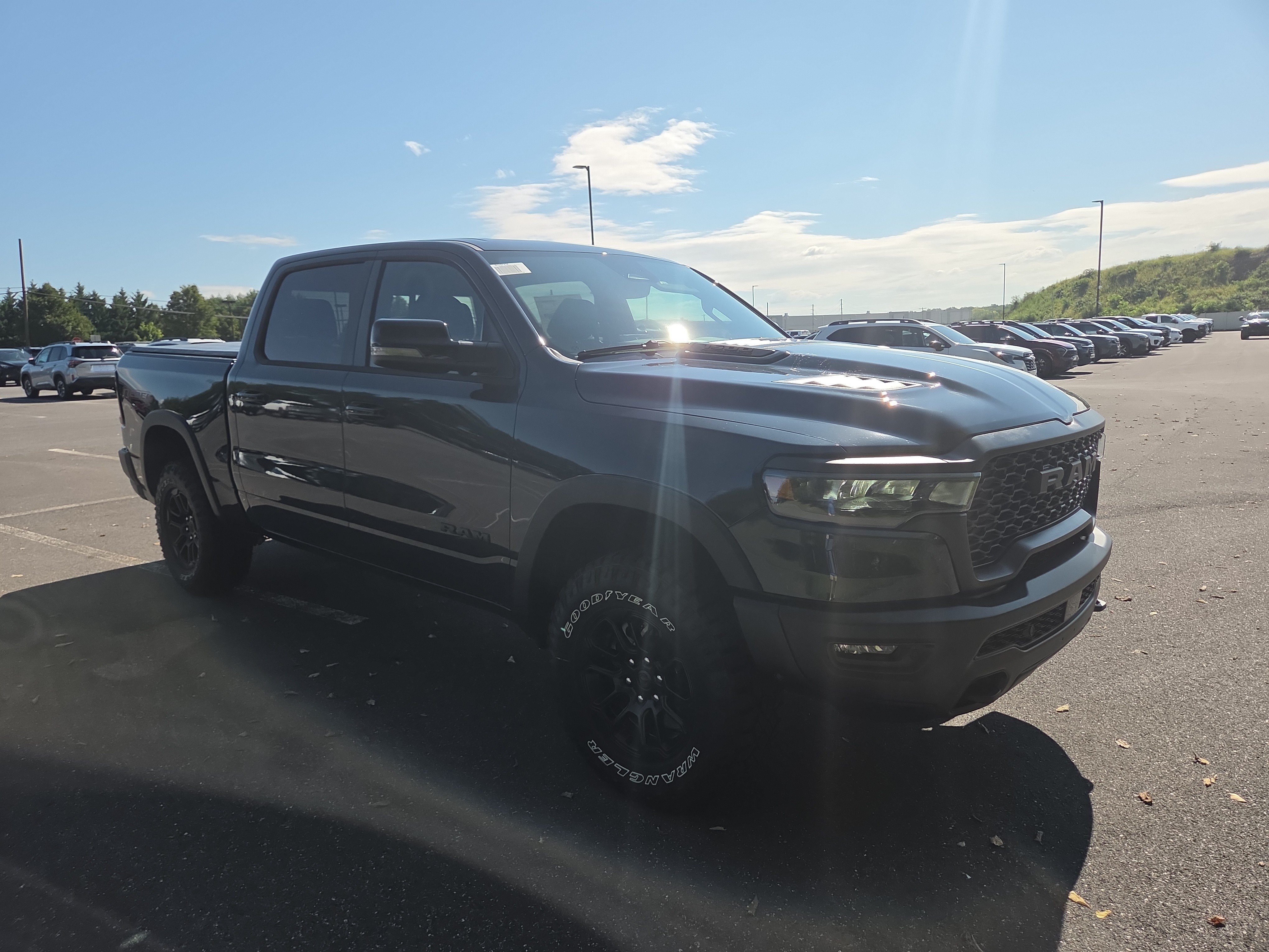 New 2027 RAM 1500 Rebel w/ Rebel Level 2 Equipment Group AWD/4WD image 18