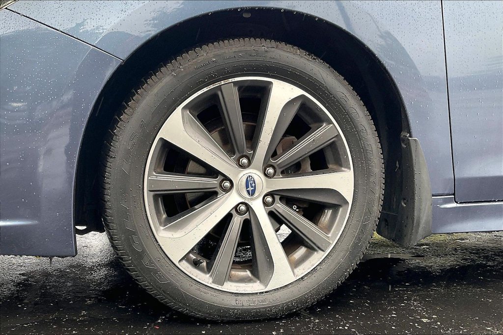 Used 2015 Subaru Legacy 2.5i Limited AWD/4WD image 10