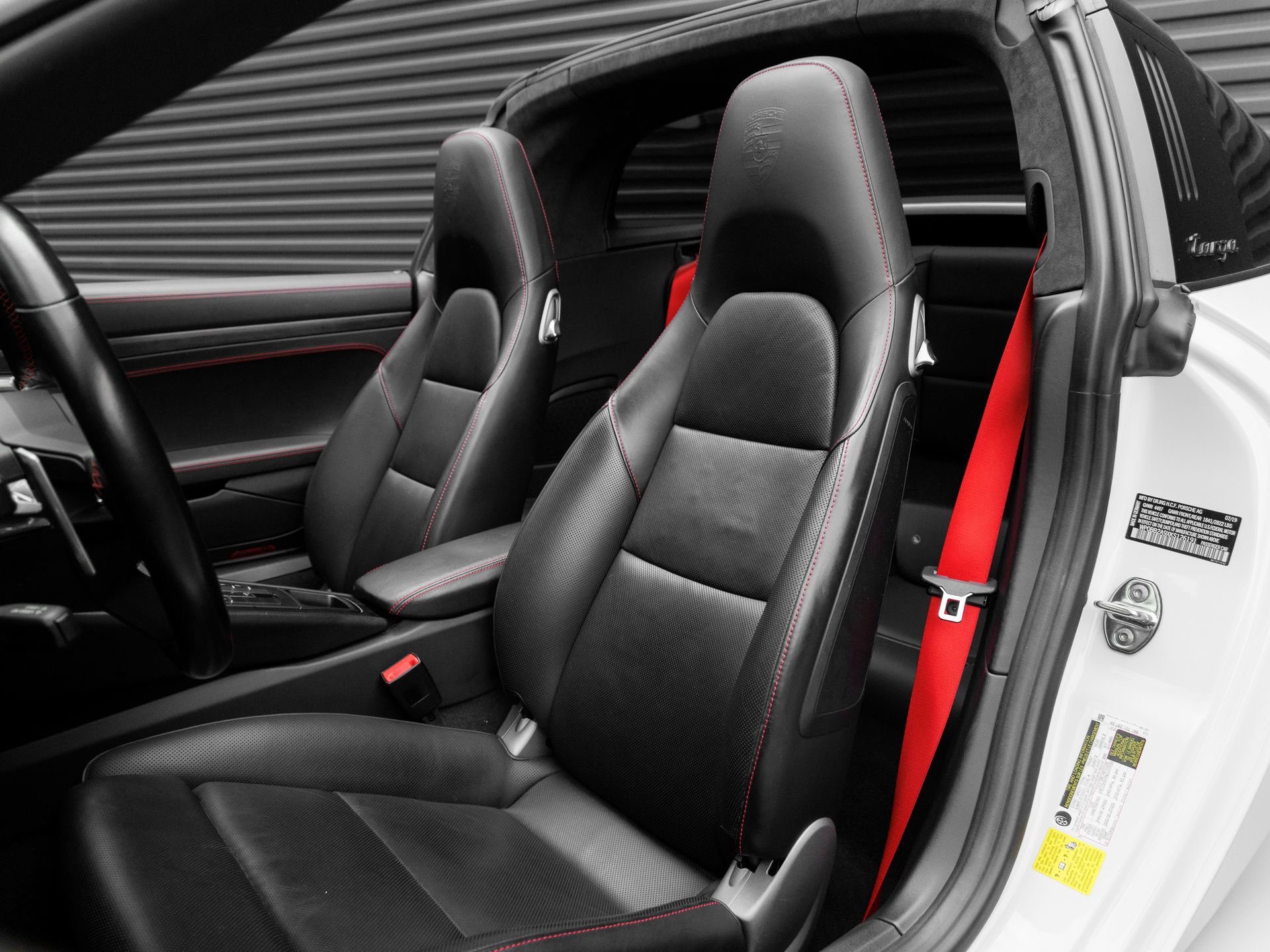 Certified 2019 Porsche 911 Targa 4 GTS AWD/4WD image 5