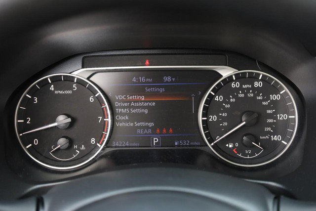 Certified 2025 Nissan Altima 2.5 SV FWD image 10