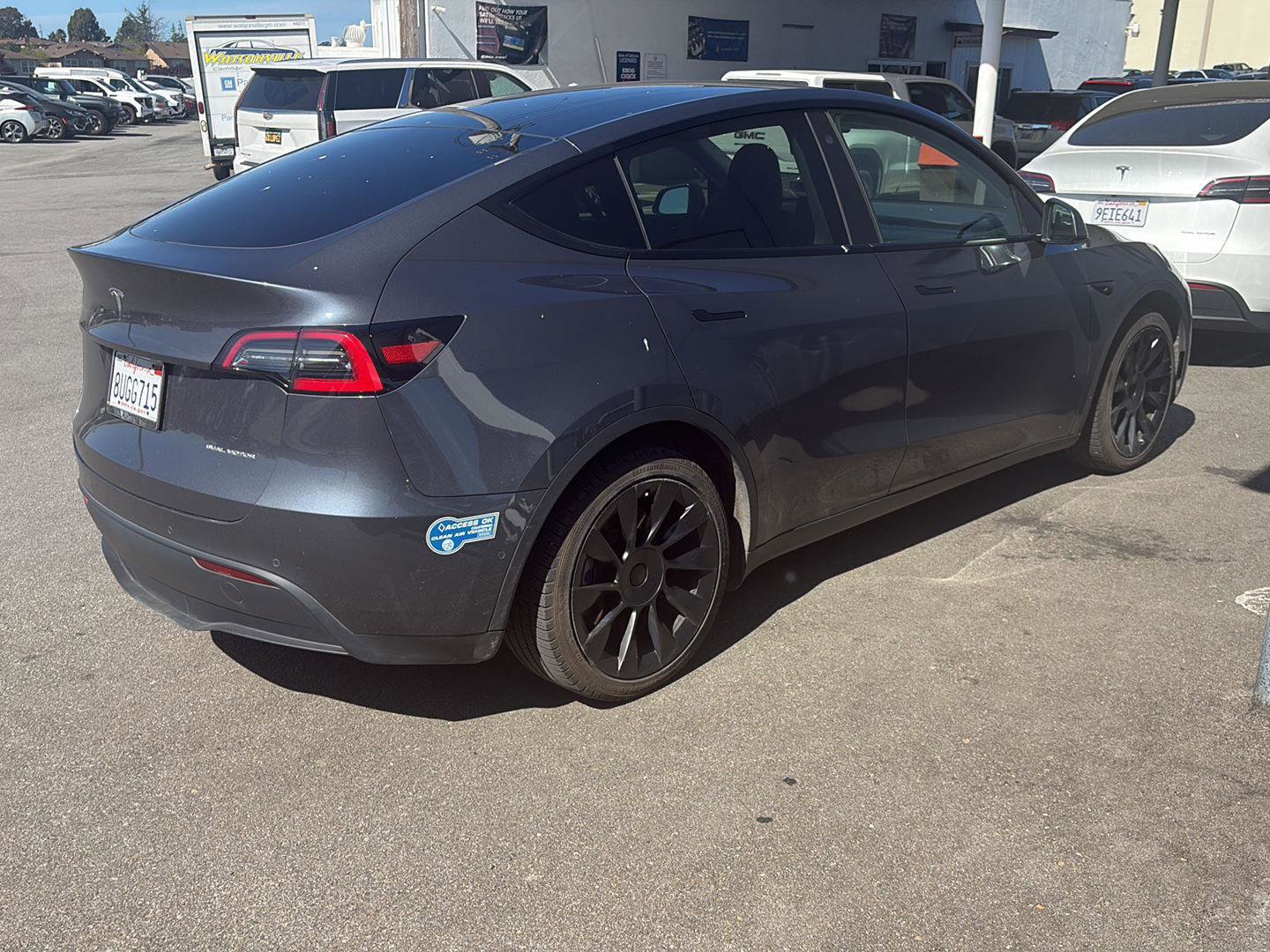 Used 2021 Tesla Model Y Long Range AWD/4WD image 2