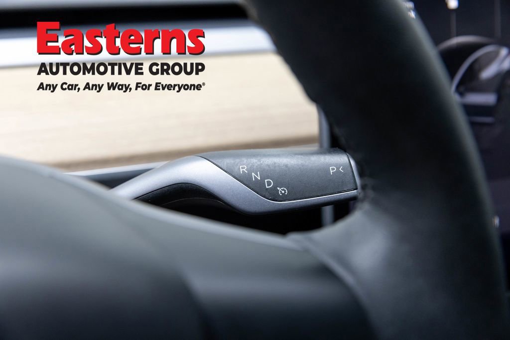 Used 2023 Tesla Model 3 Standard Range image 13