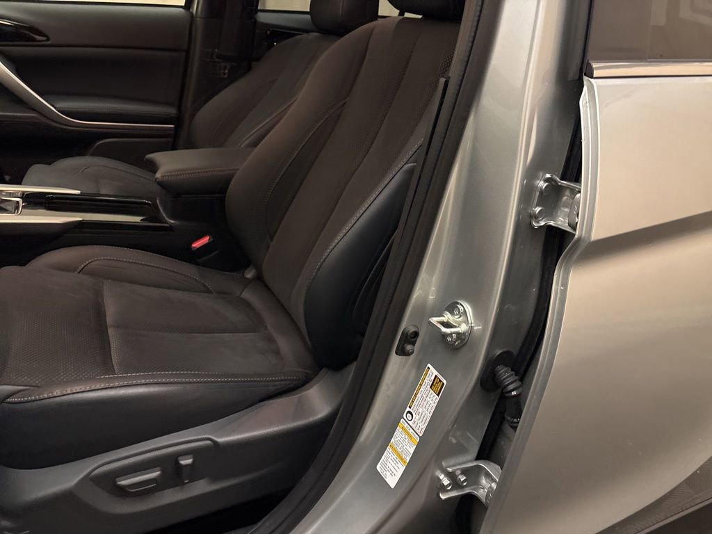 Used 2026 Mitsubishi Eclipse Cross SE image 12