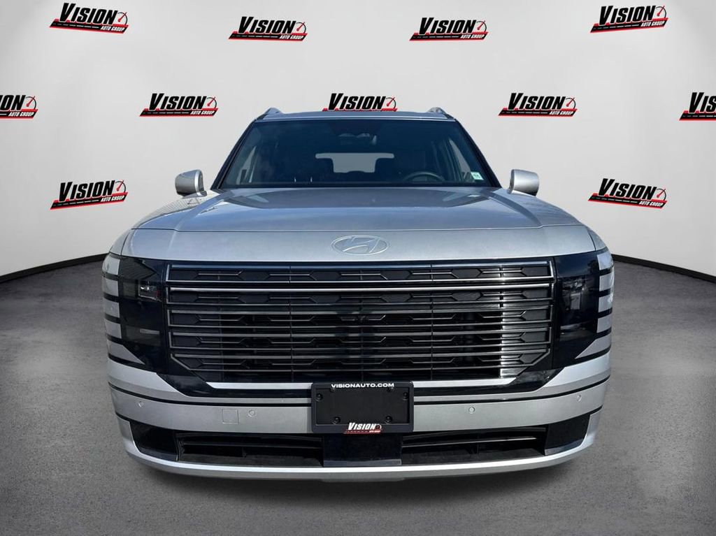 Used 2026 Hyundai Palisade Calligraphy image 2