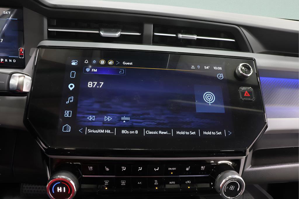 New 2027 Chevrolet Bolt RS w/ Technology Package FWD image 12