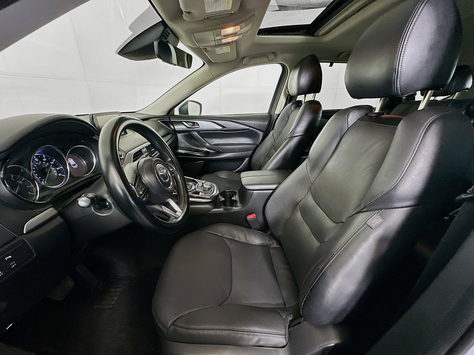 Used 2019 MAZDA CX-9 Touring w/ Touring Premium Package image 13