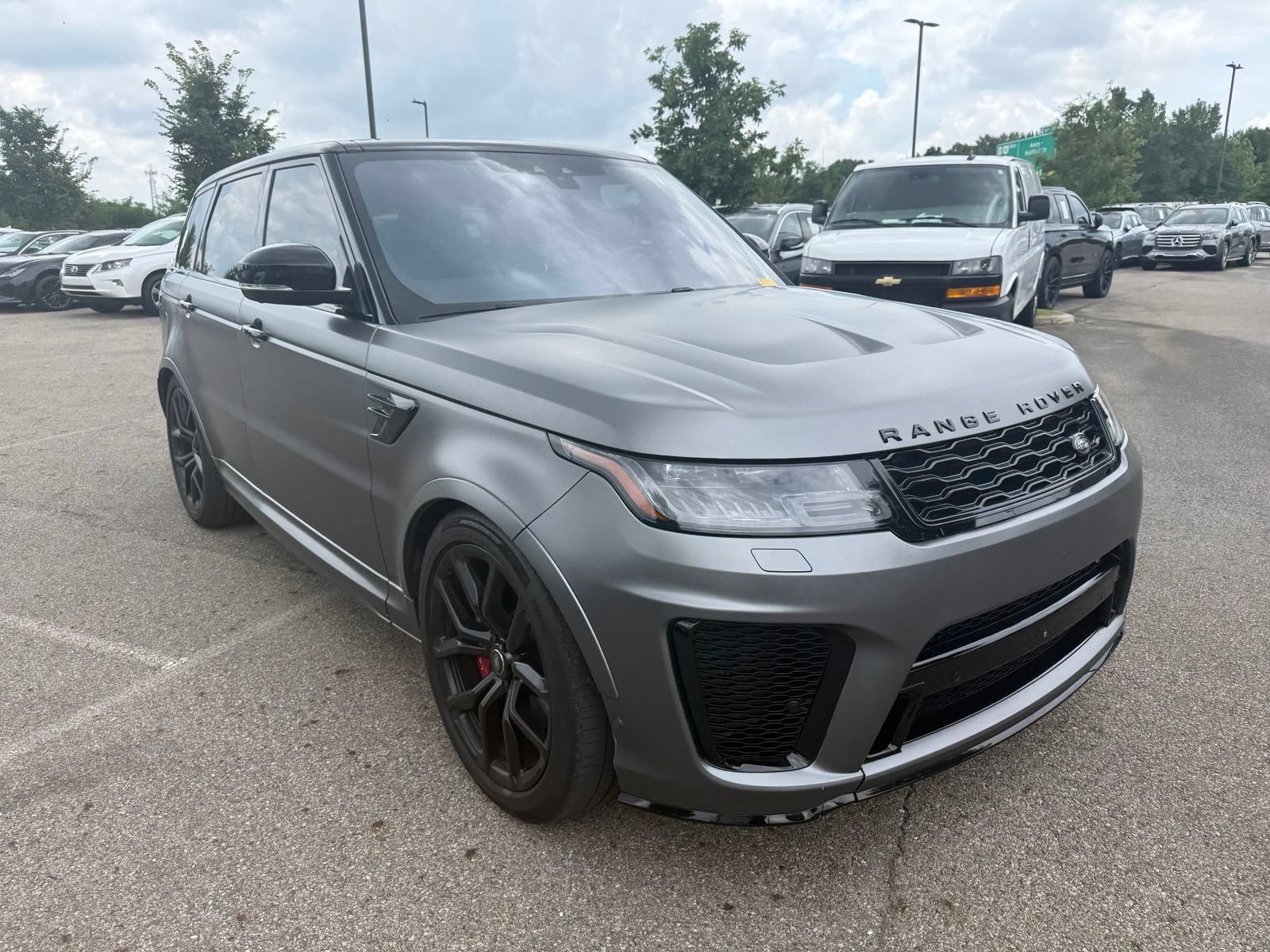 Used 2019 Land Rover Range Rover Sport SVR AWD/4WD image 3