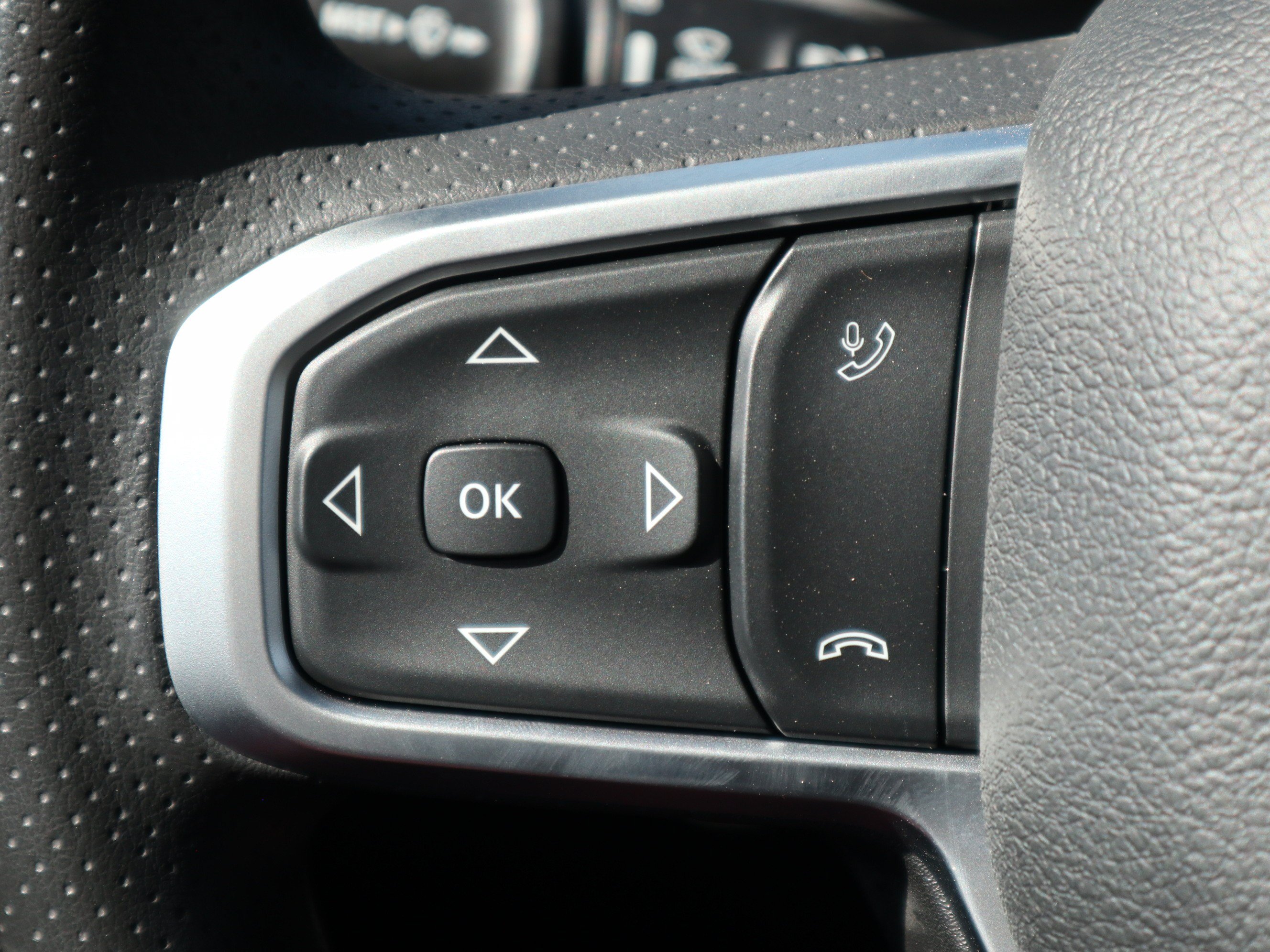 New 2026 RAM 3500 Tradesman AWD/4WD image 31
