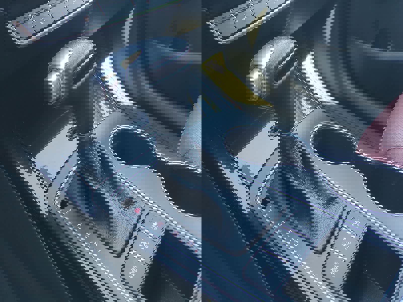 Used 2017 Kia Sorento SX image 33