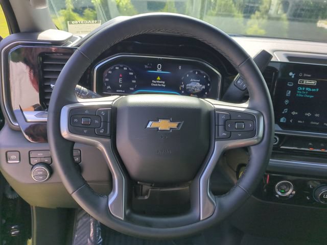 Used 2024 Chevrolet Silverado 1500 LT AWD/4WD image 14