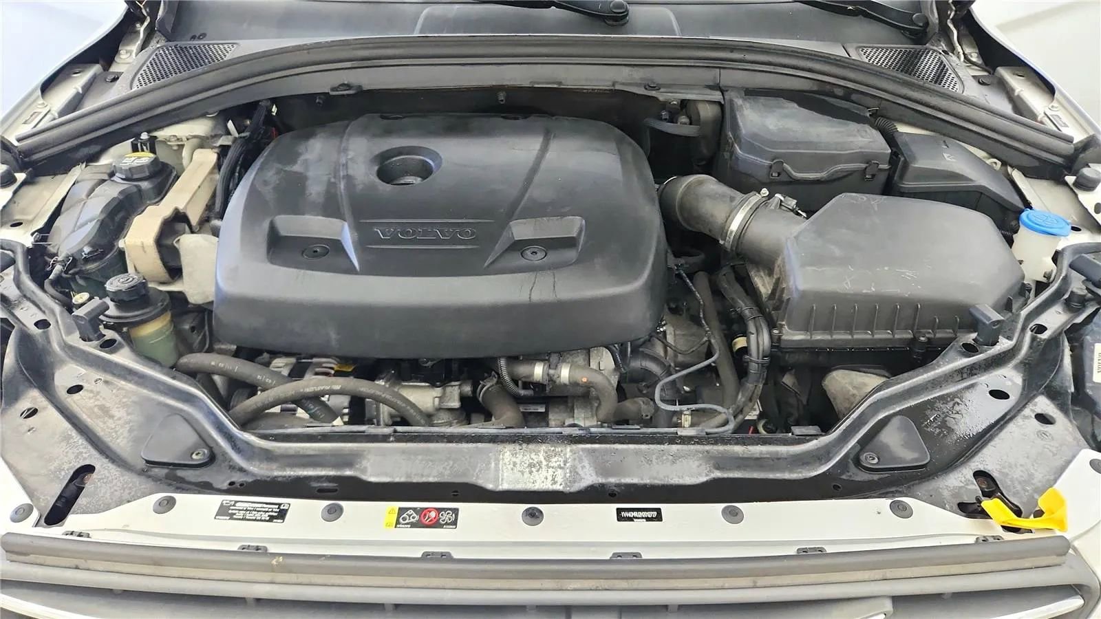 Used 2017 Volvo XC60 T5 Inscription w/ Preferred Option Package AWD/4WD image 20