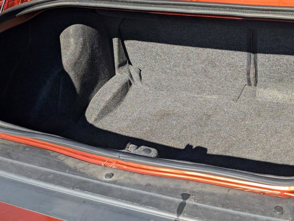 Used 2021 Dodge Challenger SXT image 11