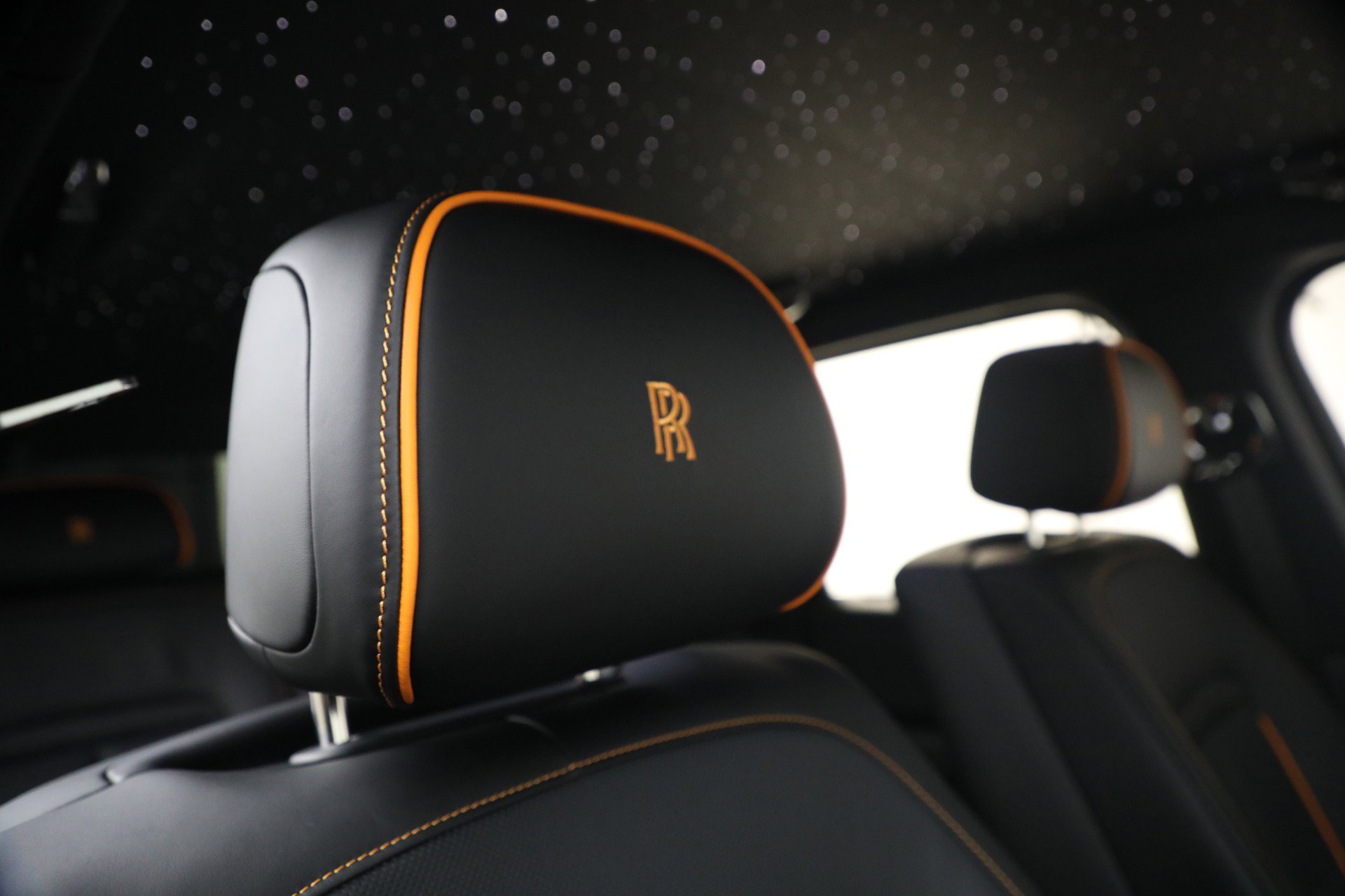 Certified 2026 Rolls-Royce Cullinan Black Badge image 37