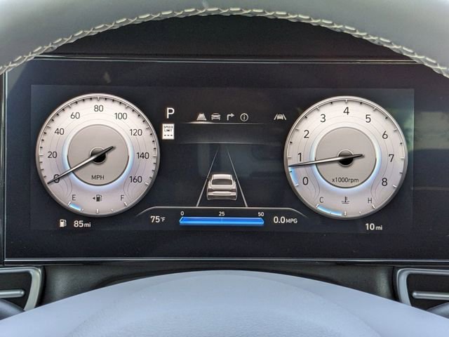 Certified 2025 Hyundai Elantra SEL FWD image 29