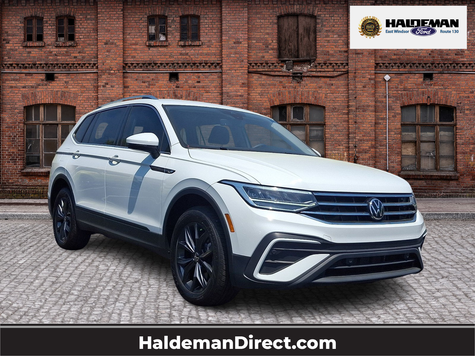 Used 2024 Volkswagen Tiguan SE