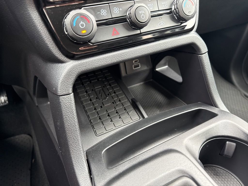 New 2025 Ford Ranger XLT w/ Equipment Group 301A High image 18