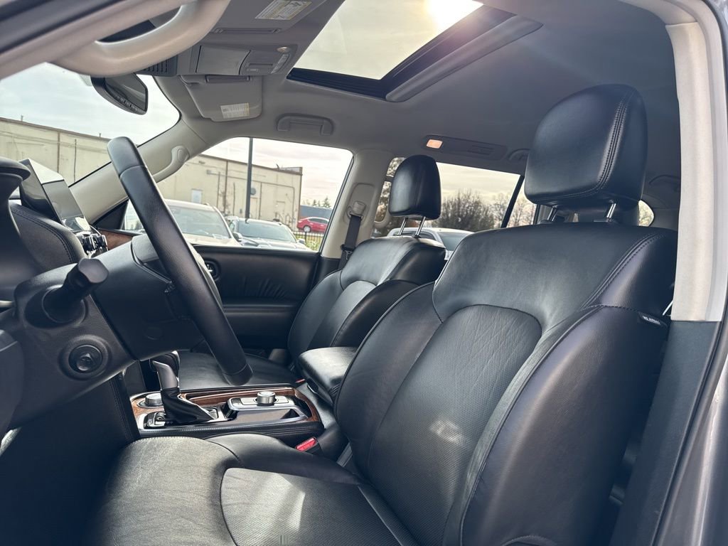 Used 2024 Nissan Armada SL w/ Captain's Chairs Package image 15
