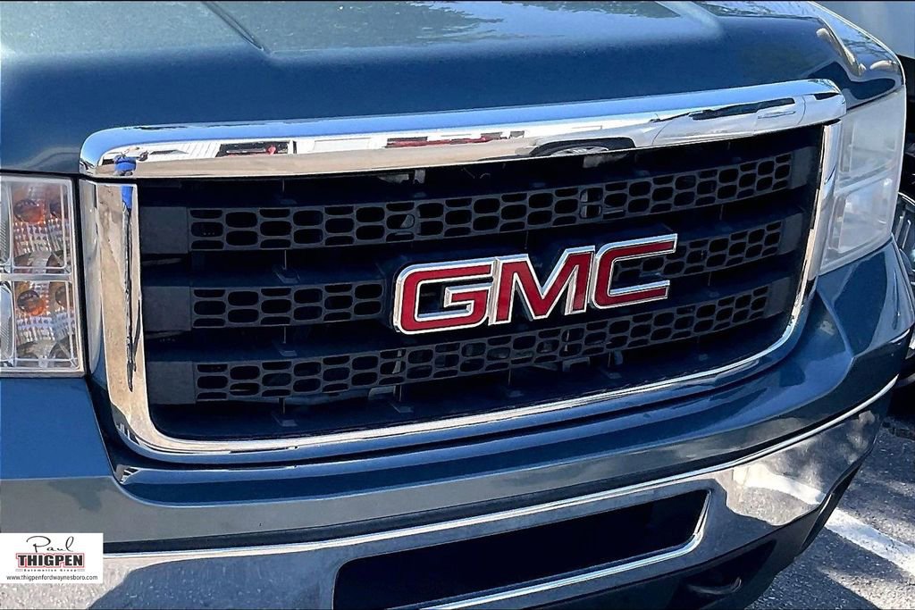 Used 2011 GMC Sierra 2500 SLE w/ SLE Preferred Package image 28