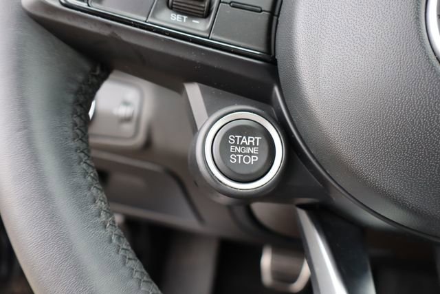 Used 2024 Alfa Romeo Giulia Ti image 18